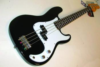 Precision Style Electric Bass Guitar in Transparent Black (OS-OSB400CTBK)